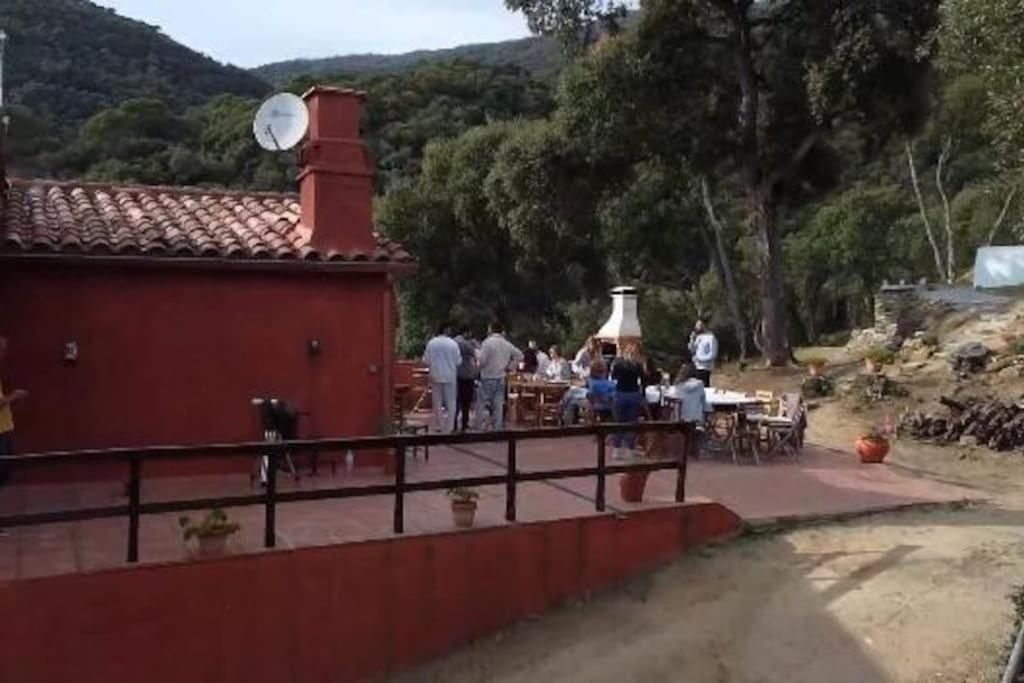 Masia Can Castellar Sant Iscle De Vallalta Exterior photo