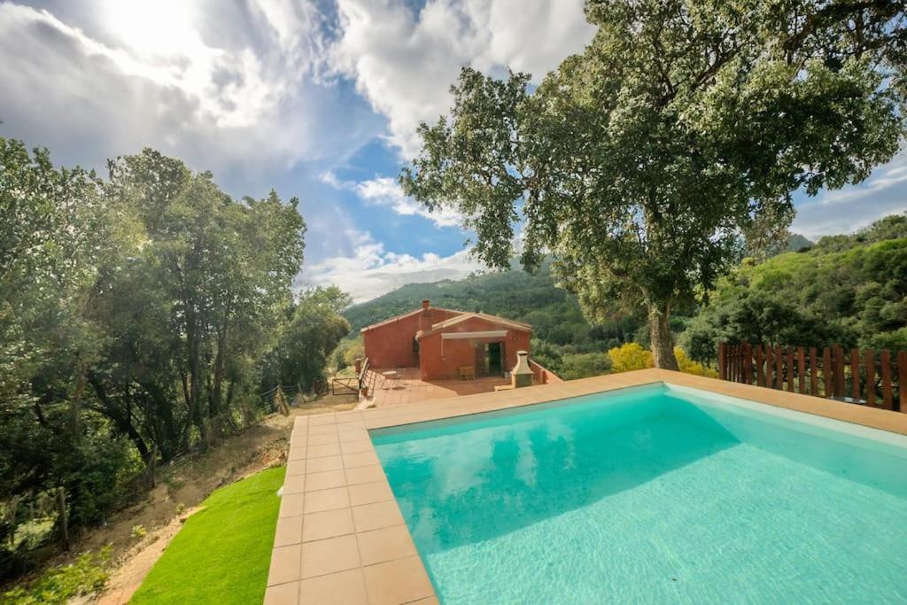 Masia Can Castellar Sant Iscle De Vallalta Exterior photo
