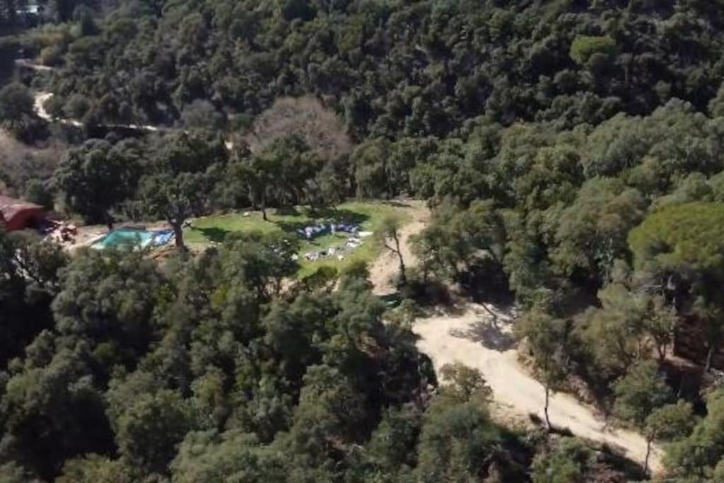 Masia Can Castellar Sant Iscle De Vallalta Exterior photo